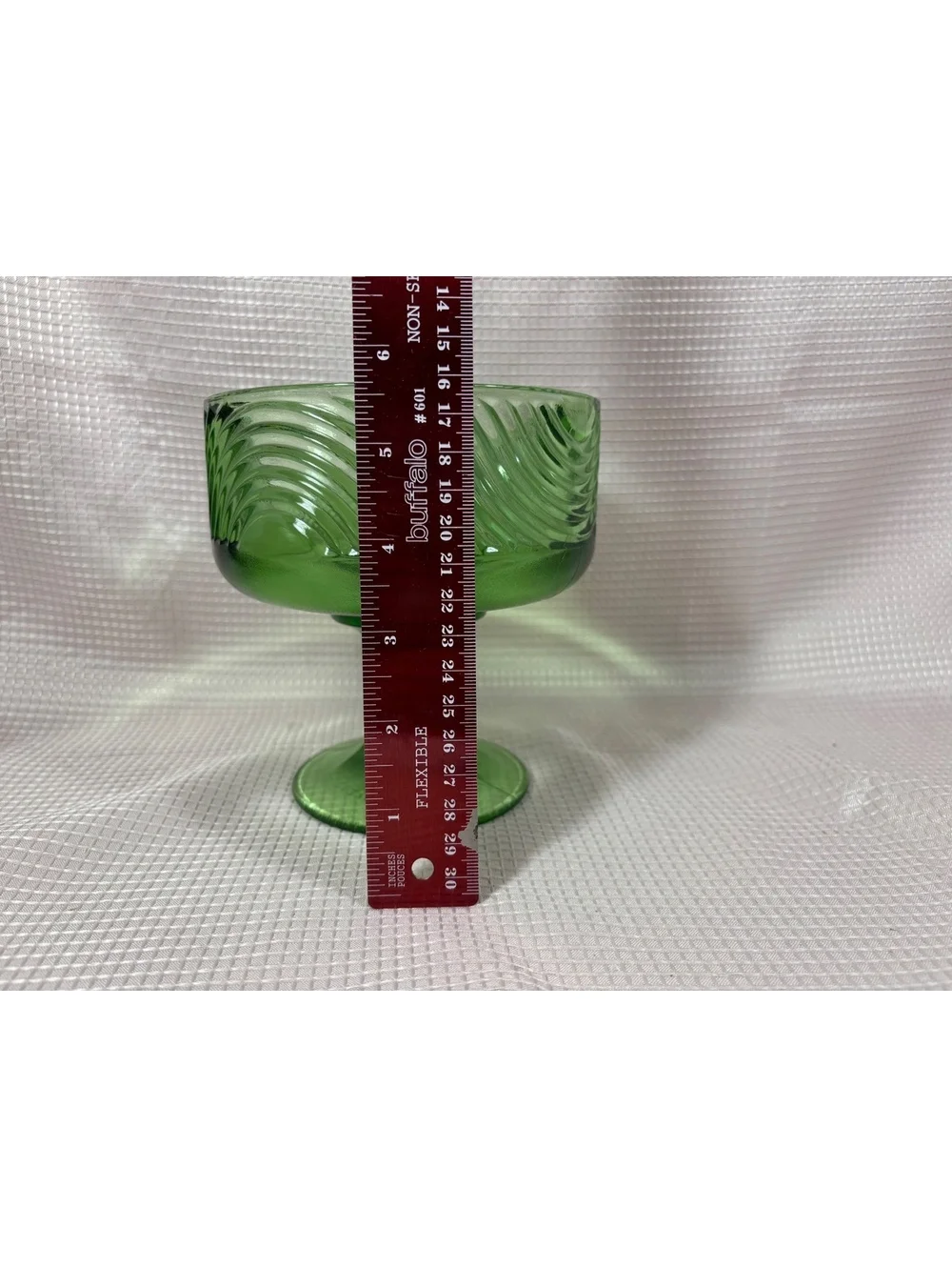 Vintage E. O. Brody Co EMERALD GREEN Glass Pedestal Candy Bowl Dish swirl